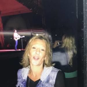 Meet your Posher, Kelli